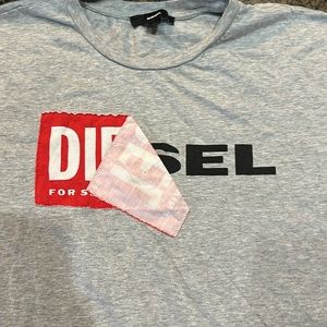 Diesel cotton t-shirt unisex, size L, but fit like a M